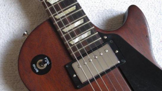 Gibson LP Studio  (9)