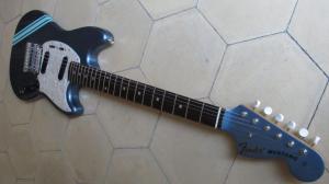 61. Fender Mustang (26)