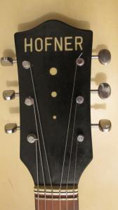64.Höfner Jazzgitarre (10)